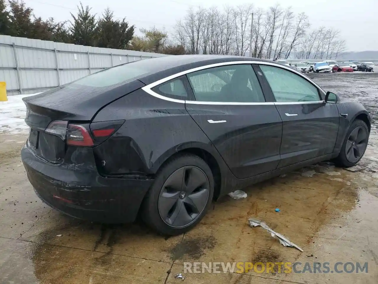 3 Photograph of a damaged car 5YJ3E1EA5KF395917 TESLA MODEL 3 2019