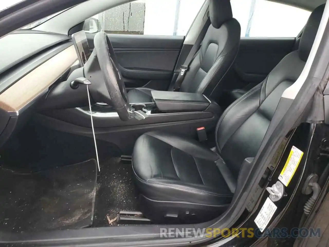 7 Photograph of a damaged car 5YJ3E1EA5KF395917 TESLA MODEL 3 2019