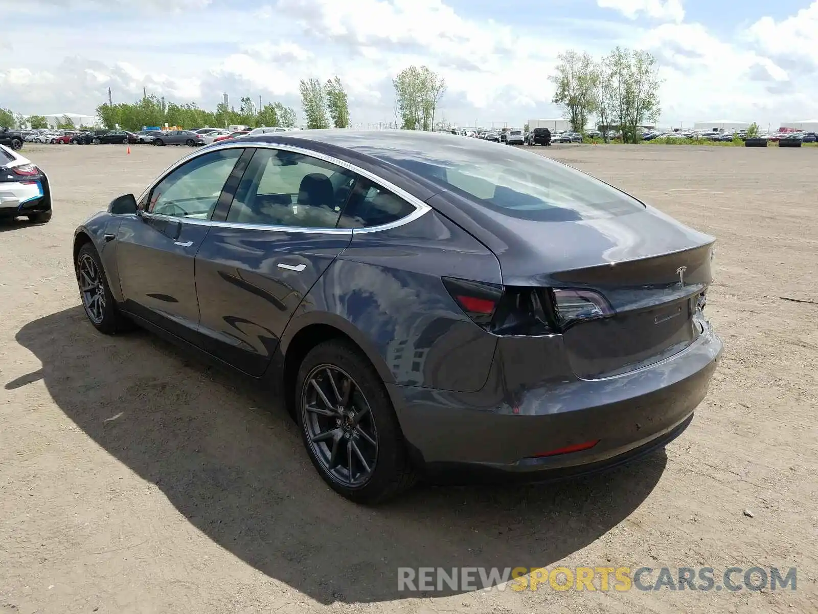 3 Photograph of a damaged car 5YJ3E1EA5KF396436 TESLA MODEL 3 2019