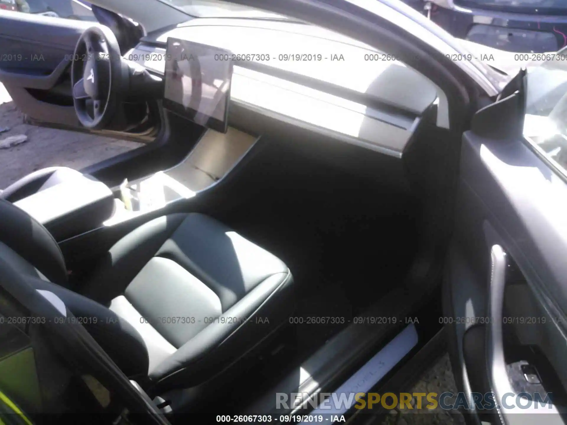 5 Photograph of a damaged car 5YJ3E1EA5KF399000 TESLA MODEL 3 2019