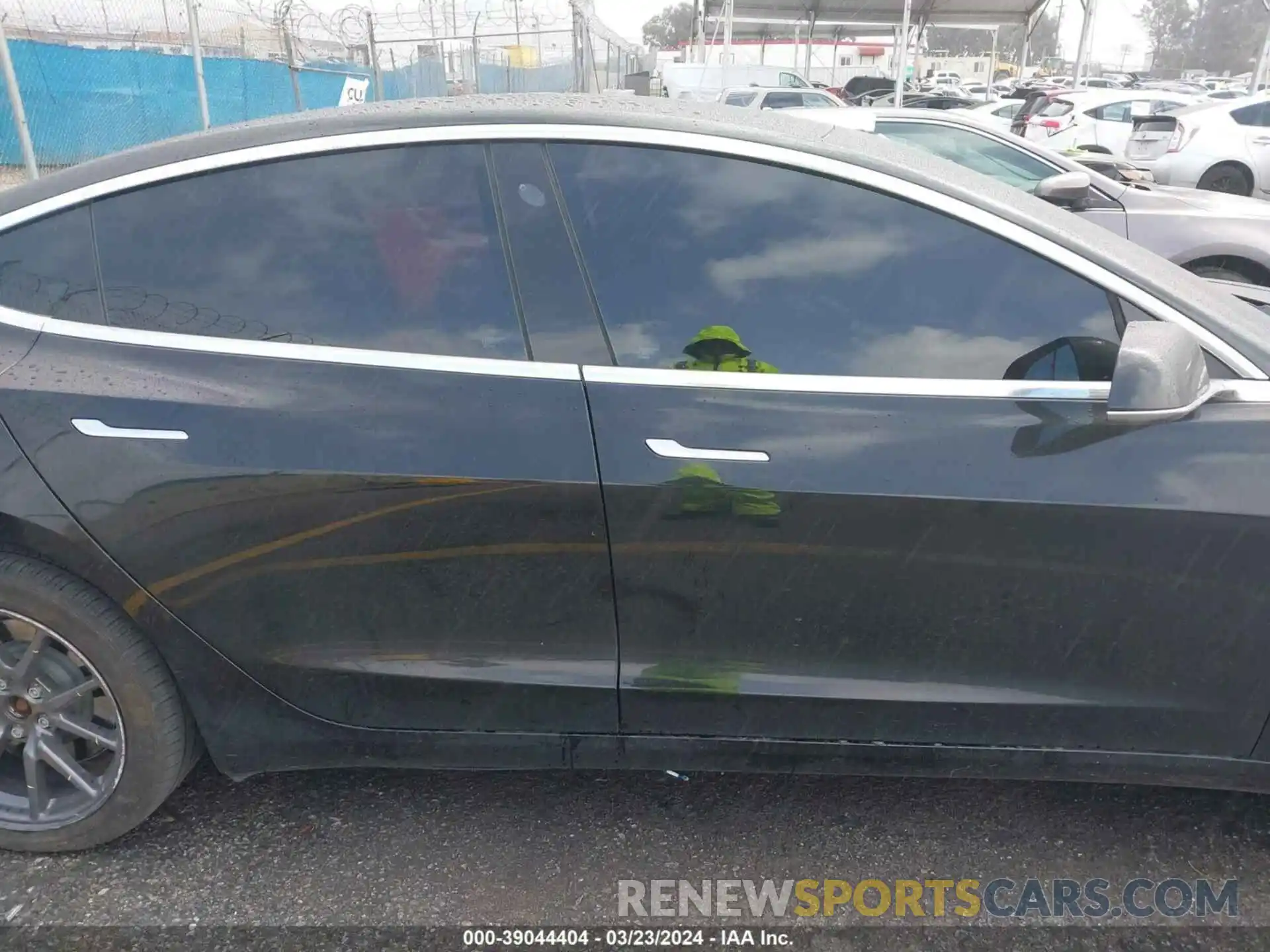 13 Photograph of a damaged car 5YJ3E1EA5KF399353 TESLA MODEL 3 2019