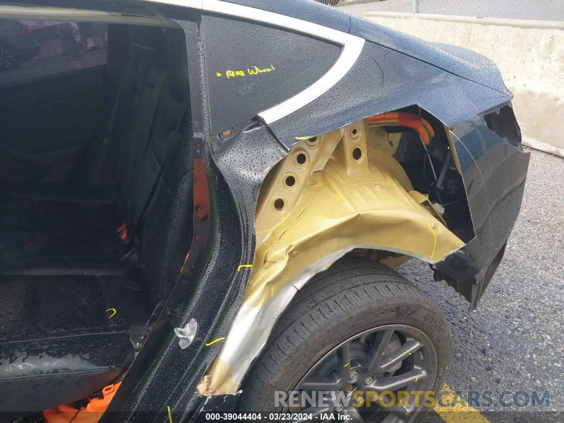 6 Photograph of a damaged car 5YJ3E1EA5KF399353 TESLA MODEL 3 2019