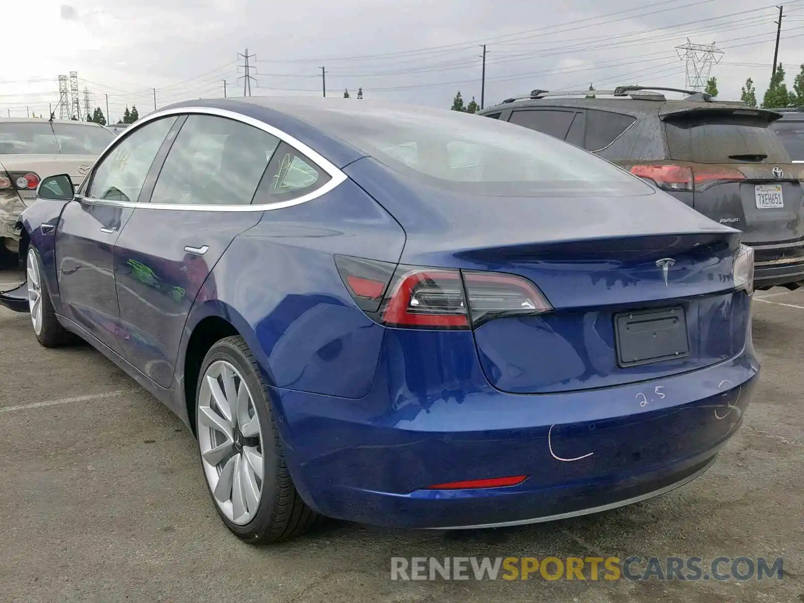 3 Photograph of a damaged car 5YJ3E1EA5KF402218 TESLA MODEL 3 2019