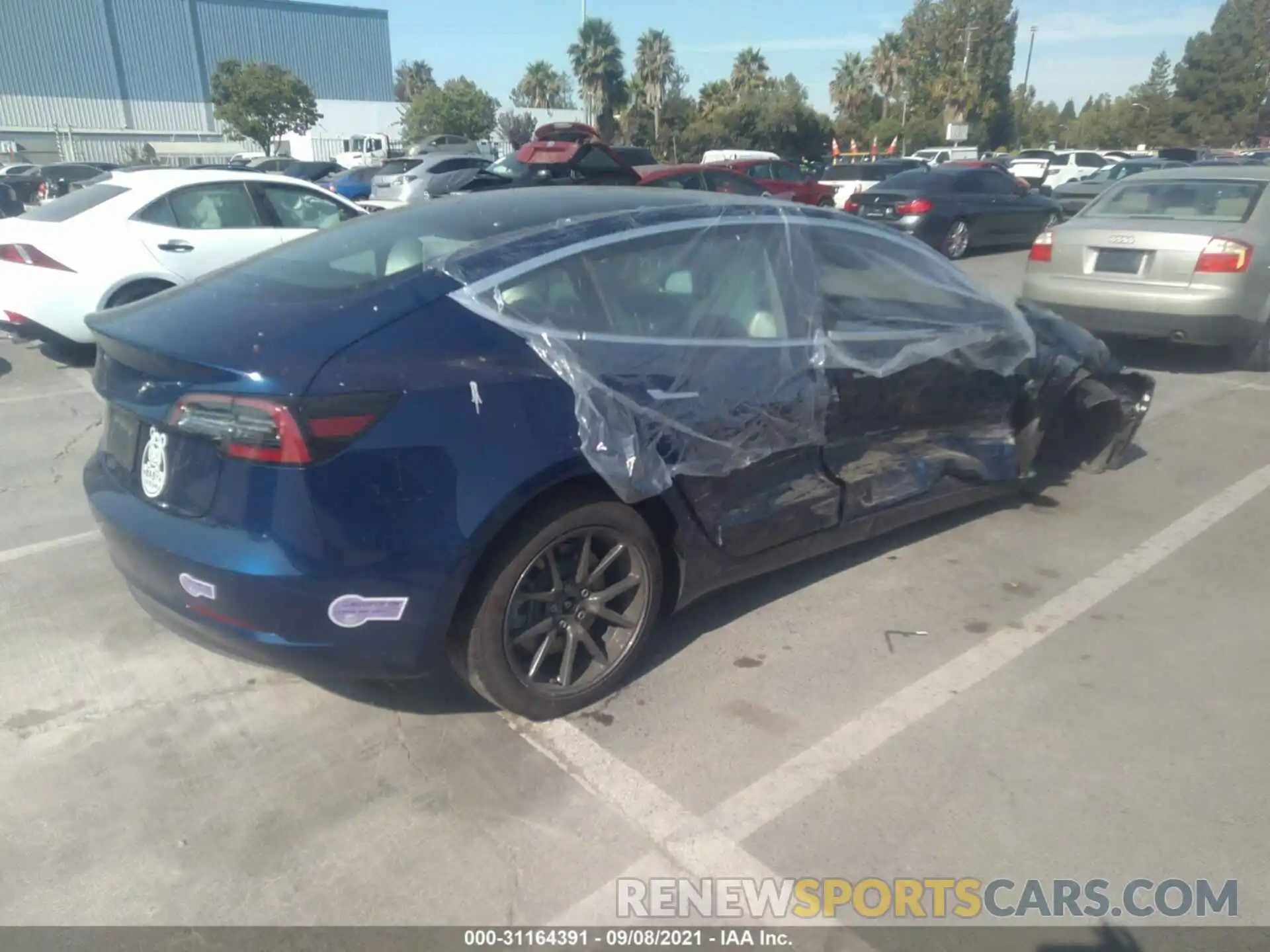 4 Photograph of a damaged car 5YJ3E1EA5KF402865 TESLA MODEL 3 2019