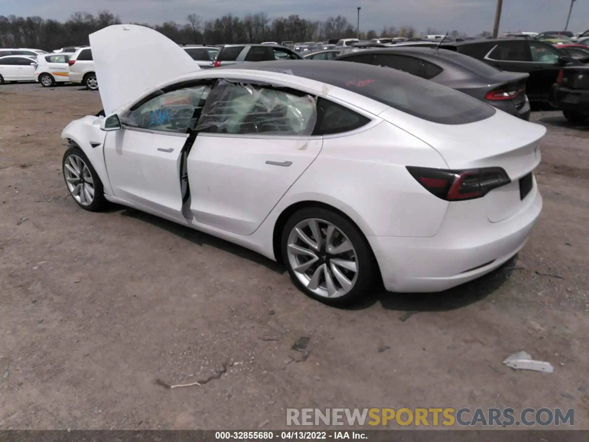 3 Photograph of a damaged car 5YJ3E1EA5KF407659 TESLA MODEL 3 2019