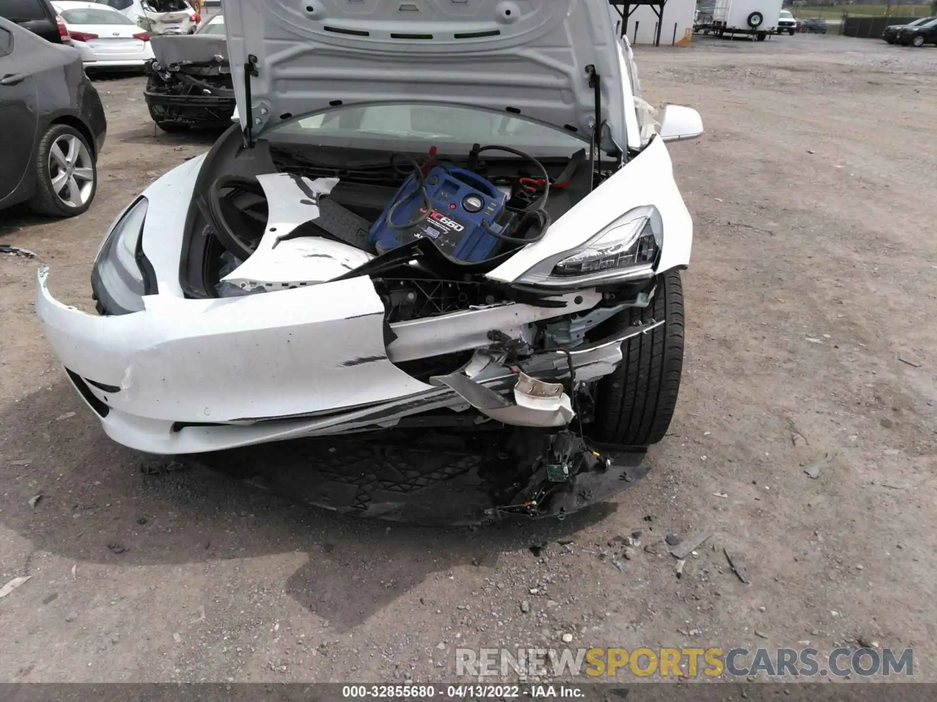 6 Photograph of a damaged car 5YJ3E1EA5KF407659 TESLA MODEL 3 2019