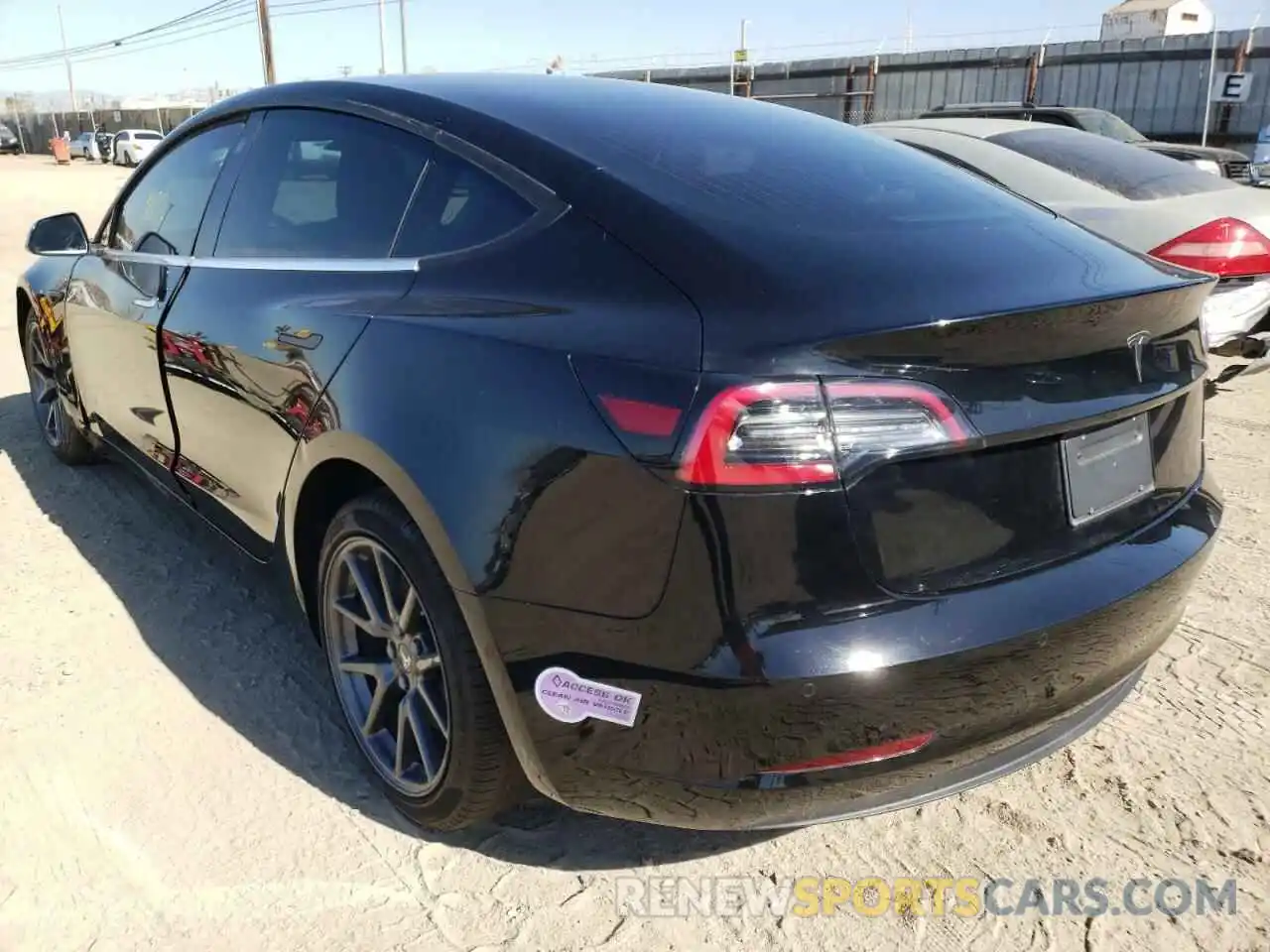 3 Photograph of a damaged car 5YJ3E1EA5KF410190 TESLA MODEL 3 2019