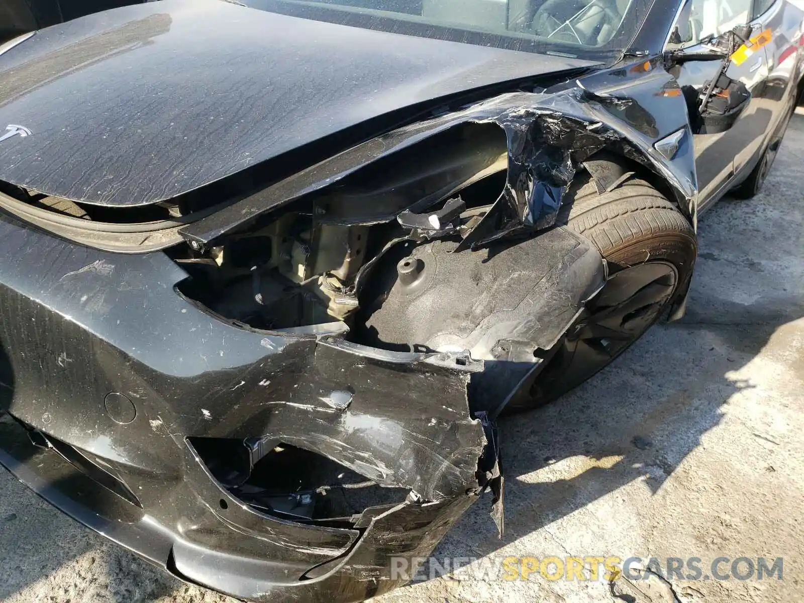 9 Photograph of a damaged car 5YJ3E1EA5KF410304 TESLA MODEL 3 2019