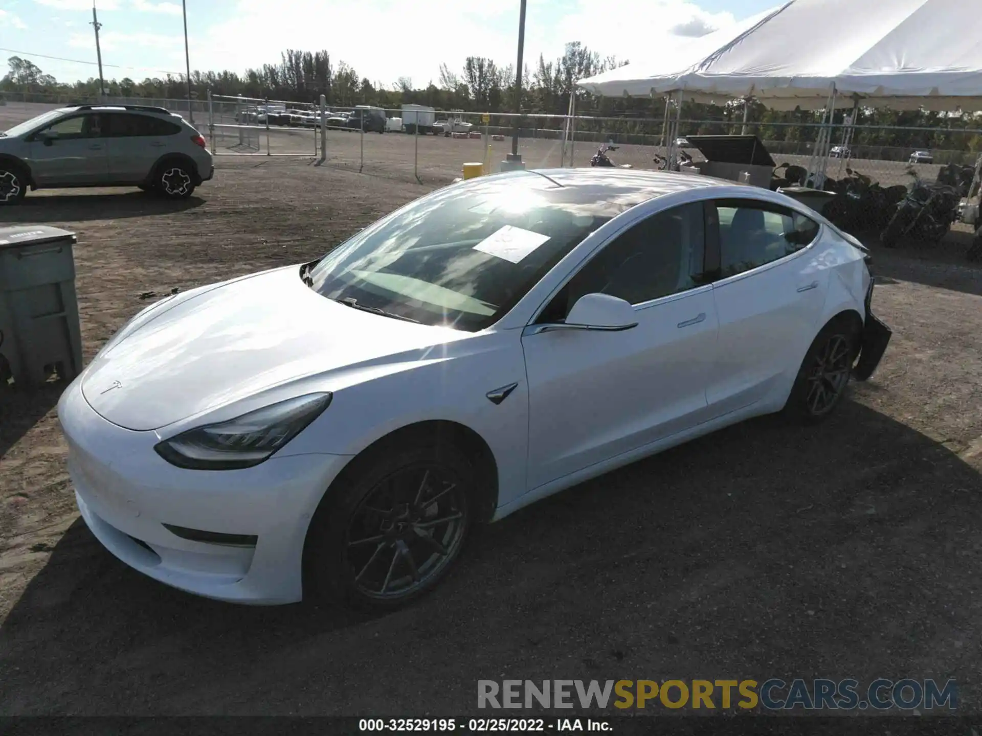 2 Фотография поврежденного автомобиля 5YJ3E1EA5KF411999 TESLA MODEL 3 2019