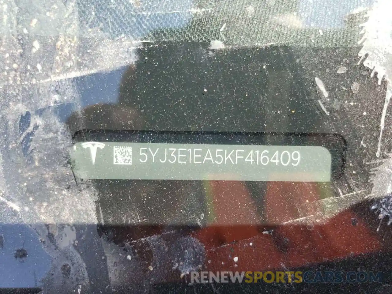 10 Photograph of a damaged car 5YJ3E1EA5KF416409 TESLA MODEL 3 2019