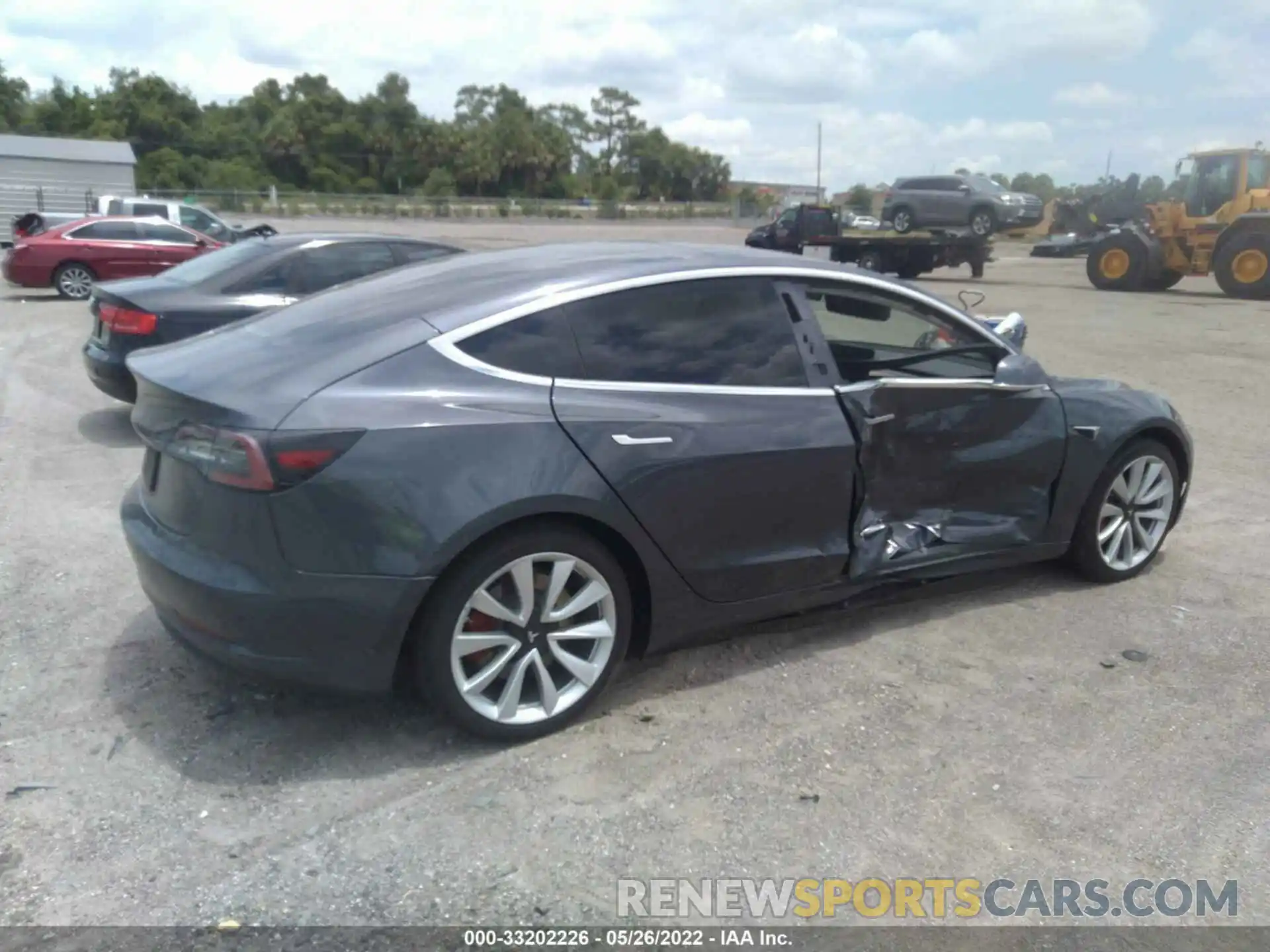 4 Photograph of a damaged car 5YJ3E1EA5KF417236 TESLA MODEL 3 2019