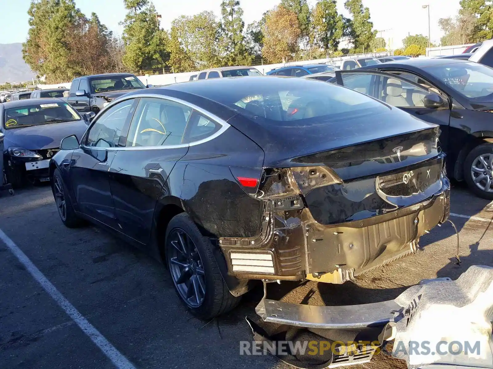 3 Photograph of a damaged car 5YJ3E1EA5KF426695 TESLA MODEL 3 2019