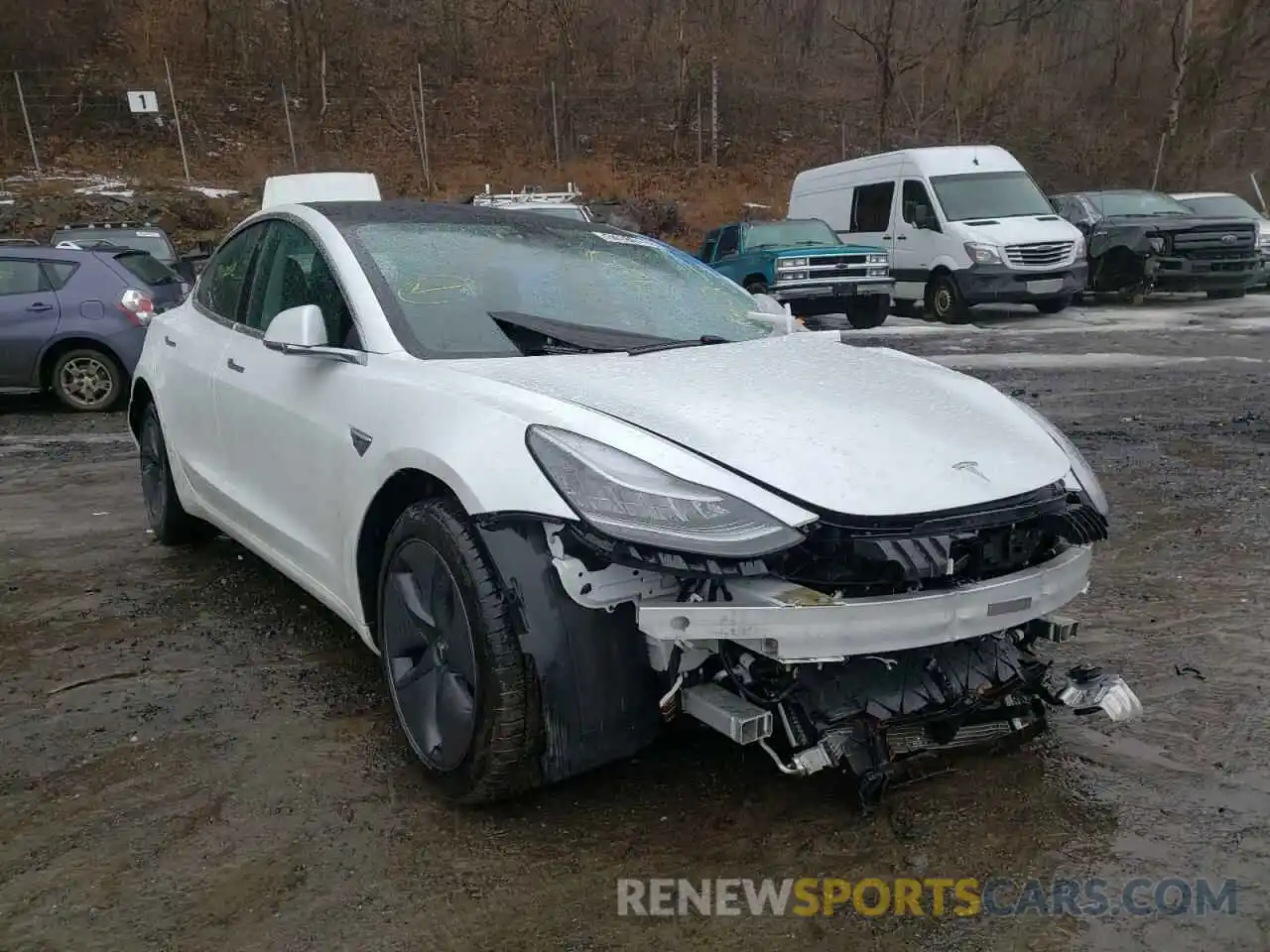 1 Photograph of a damaged car 5YJ3E1EA5KF430844 TESLA MODEL 3 2019