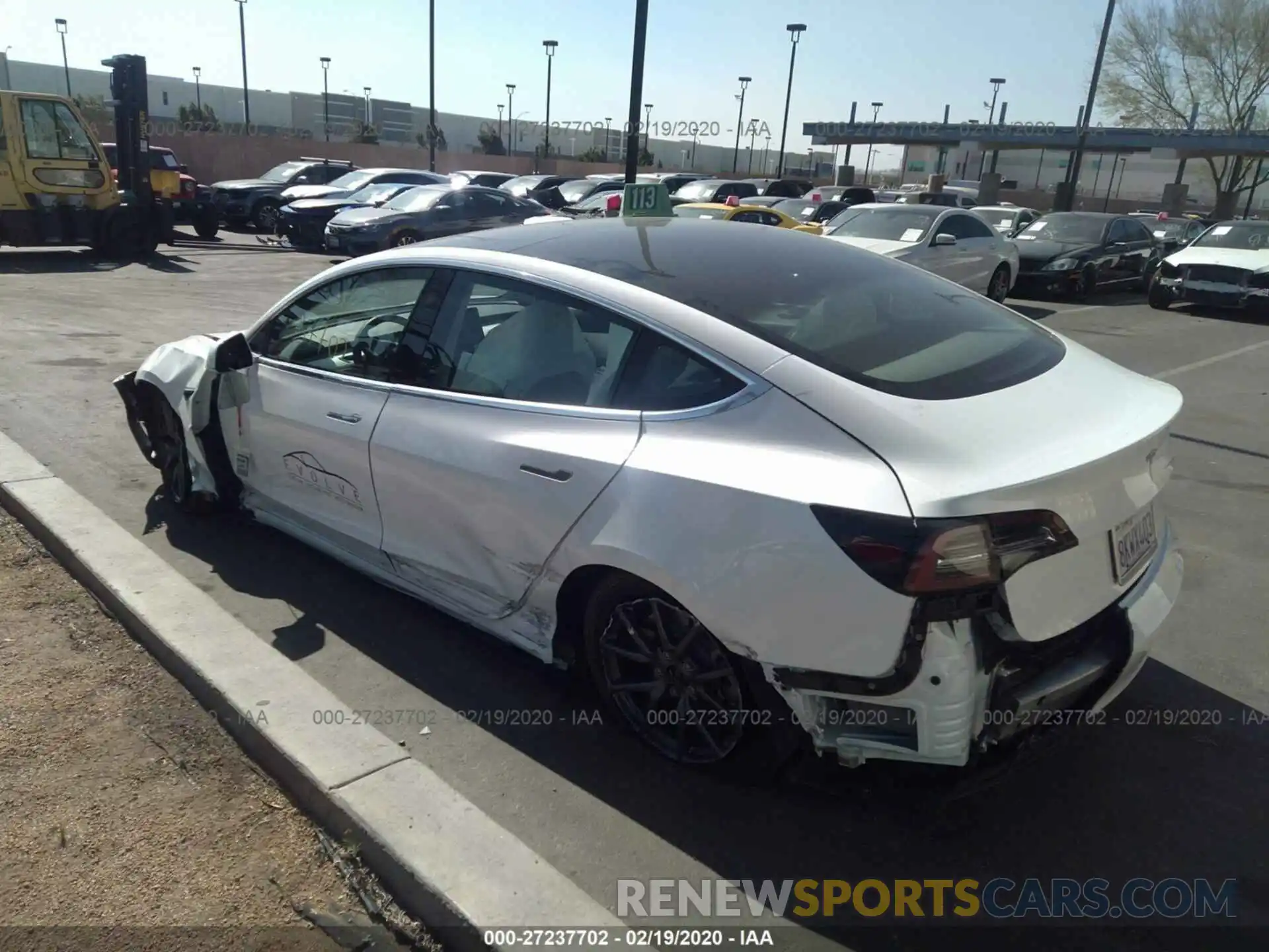 3 Photograph of a damaged car 5YJ3E1EA5KF431833 TESLA MODEL 3 2019