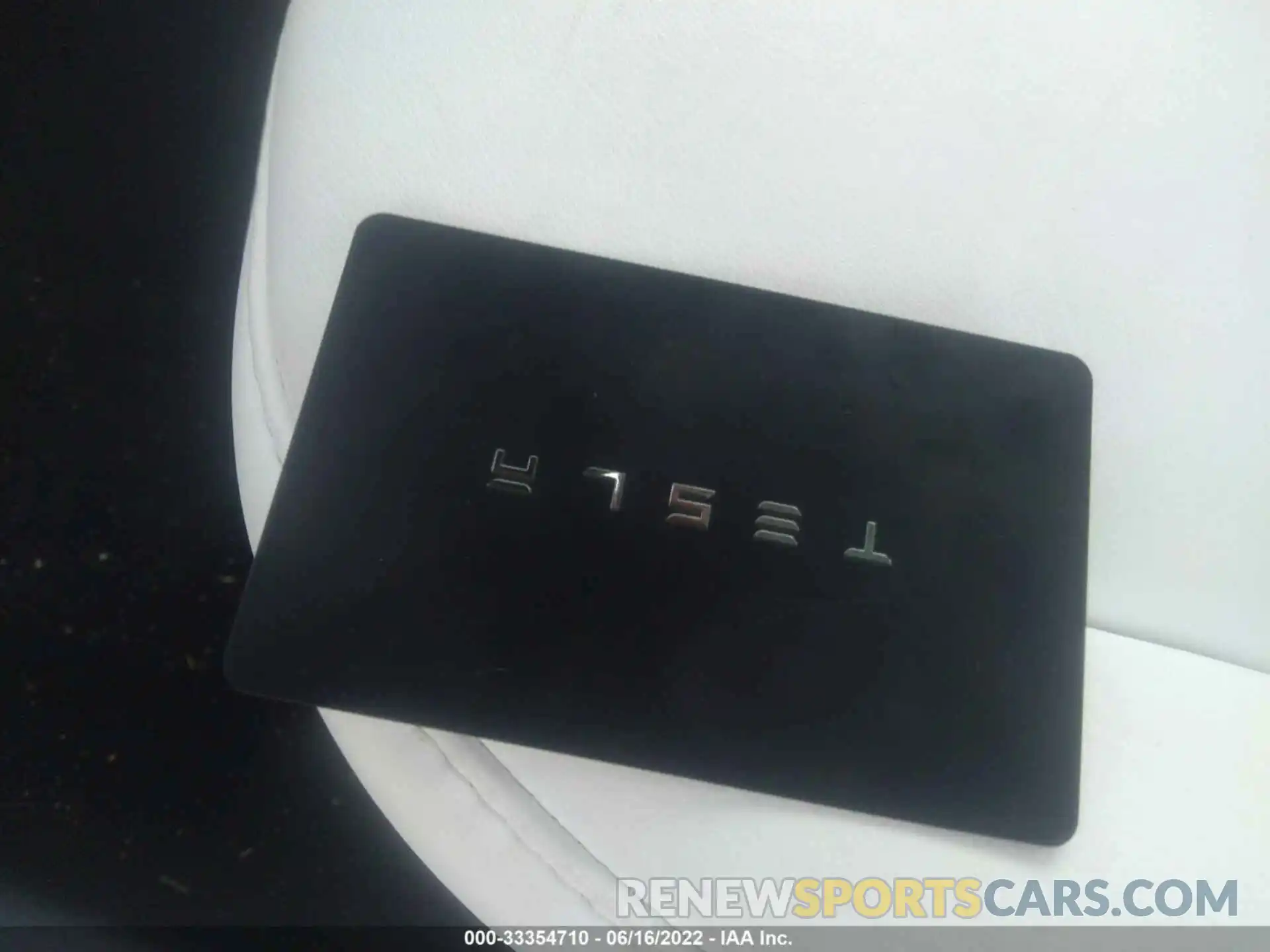 11 Photograph of a damaged car 5YJ3E1EA5KF432173 TESLA MODEL 3 2019