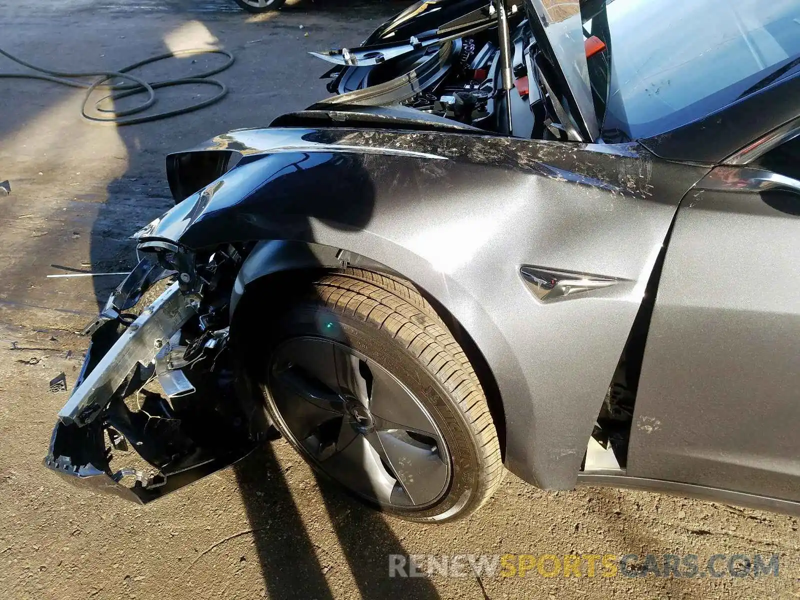 9 Photograph of a damaged car 5YJ3E1EA5KF447417 TESLA MODEL 3 2019