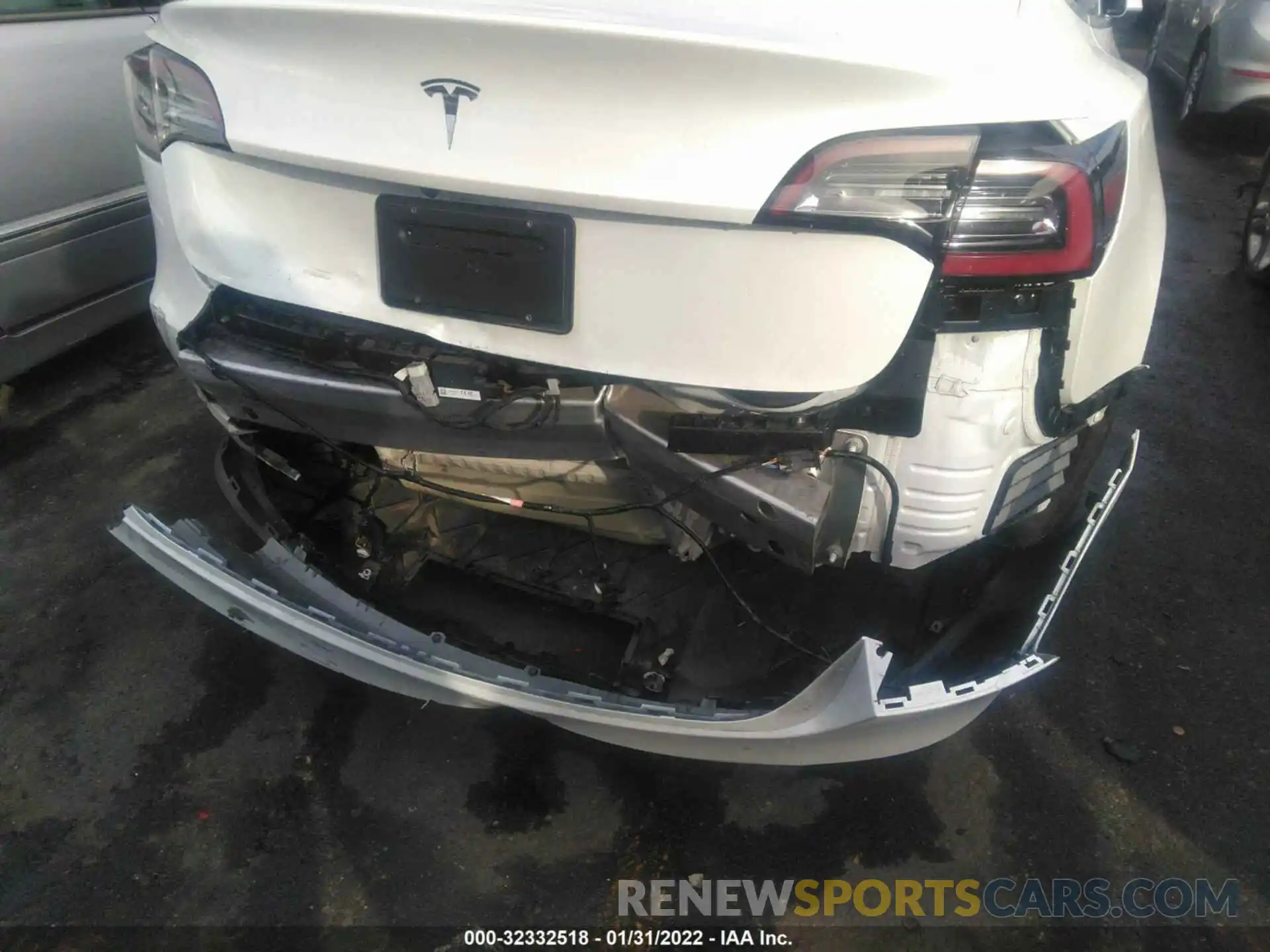 6 Photograph of a damaged car 5YJ3E1EA5KF485942 TESLA MODEL 3 2019