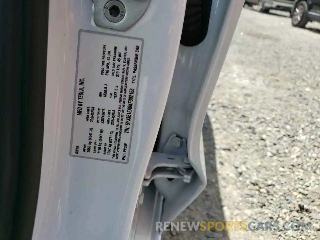 10 Photograph of a damaged car 5YJ3E1EA6KF302158 TESLA MODEL 3 2019