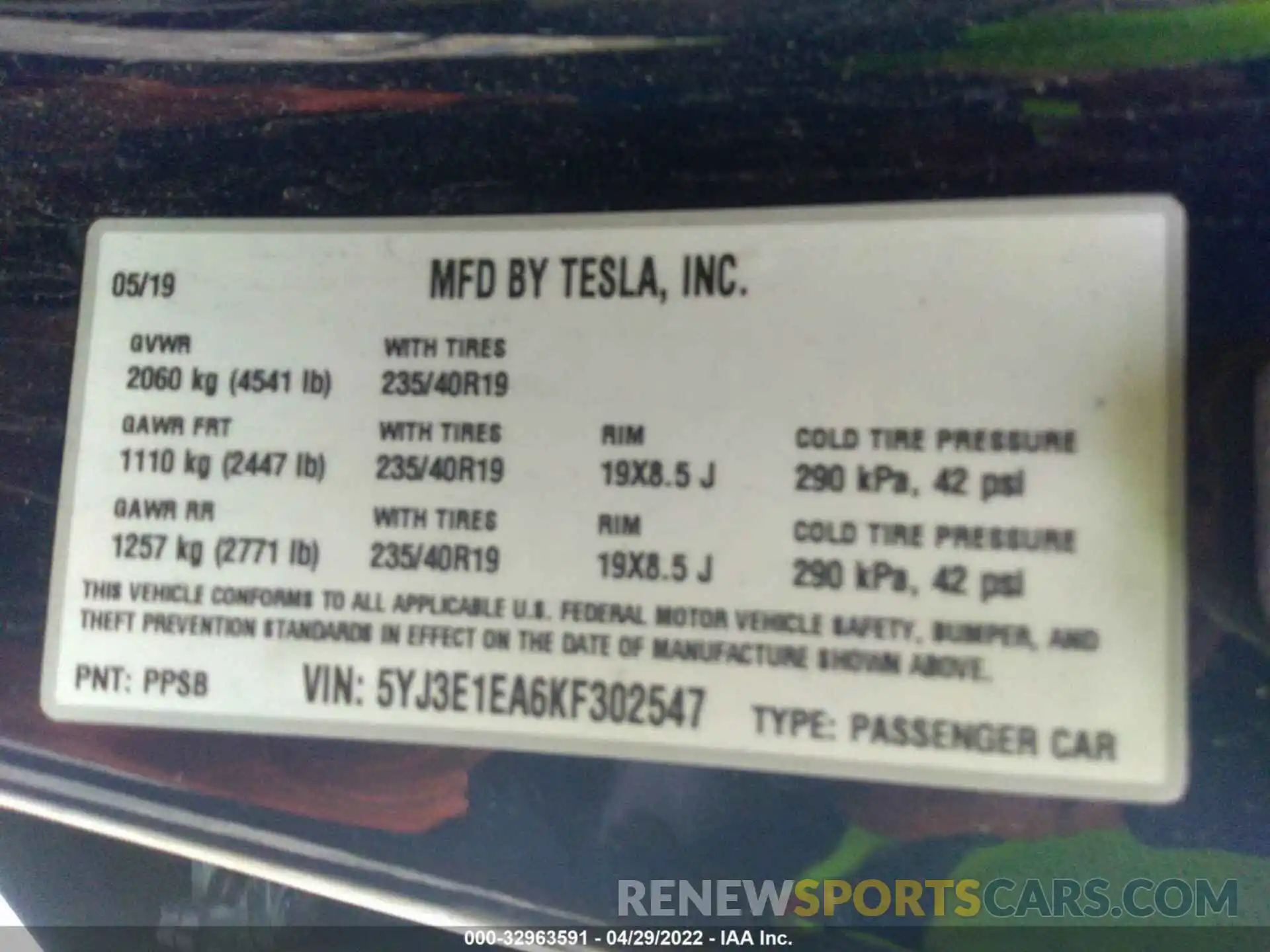 9 Photograph of a damaged car 5YJ3E1EA6KF302547 TESLA MODEL 3 2019