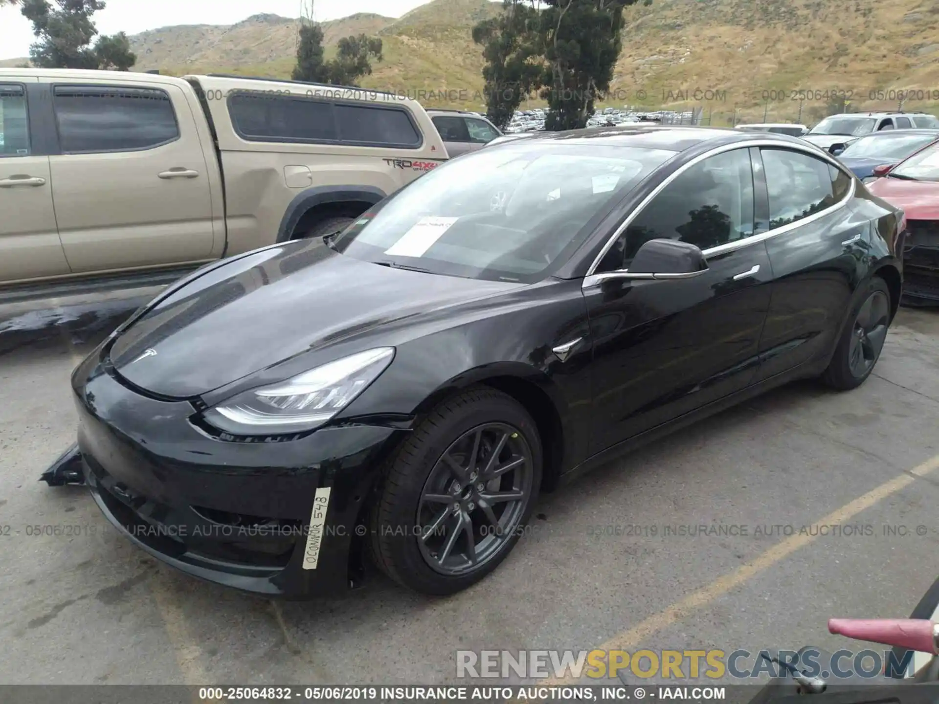 2 Photograph of a damaged car 5YJ3E1EA6KF304959 TESLA MODEL 3 2019