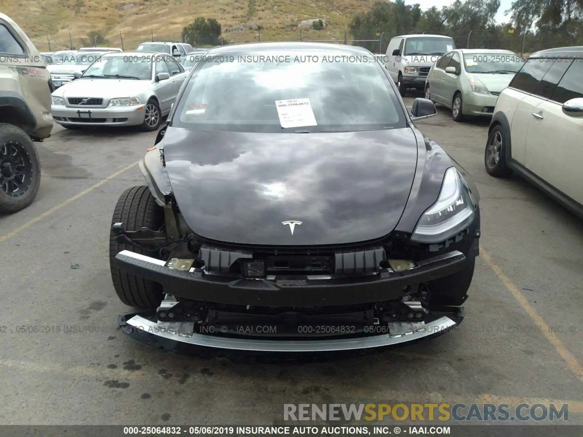 6 Photograph of a damaged car 5YJ3E1EA6KF304959 TESLA MODEL 3 2019