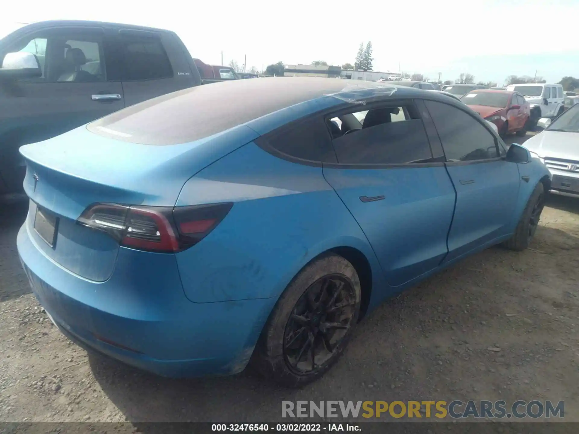 4 Photograph of a damaged car 5YJ3E1EA6KF306064 TESLA MODEL 3 2019