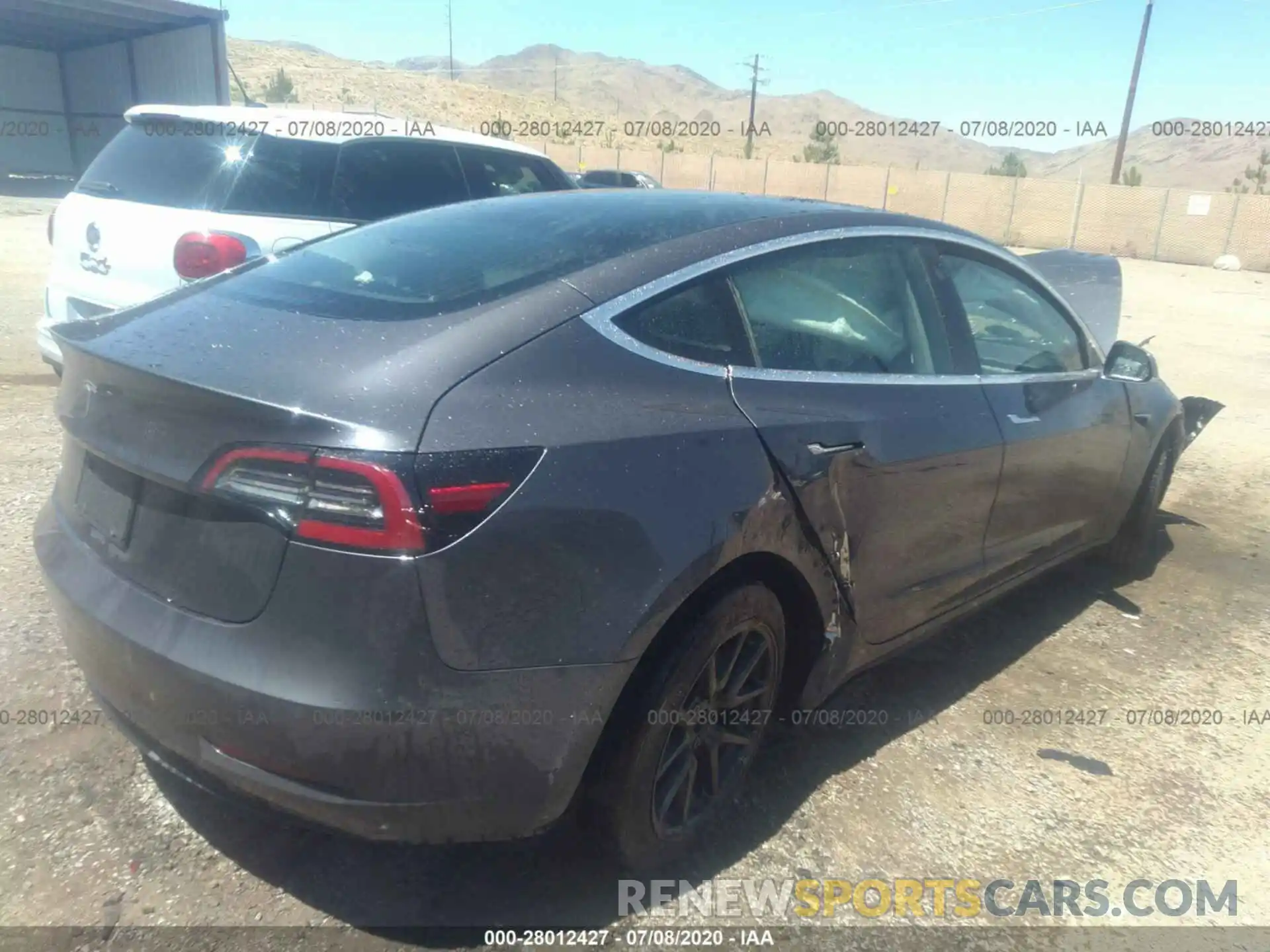 4 Photograph of a damaged car 5YJ3E1EA6KF308123 TESLA MODEL 3 2019