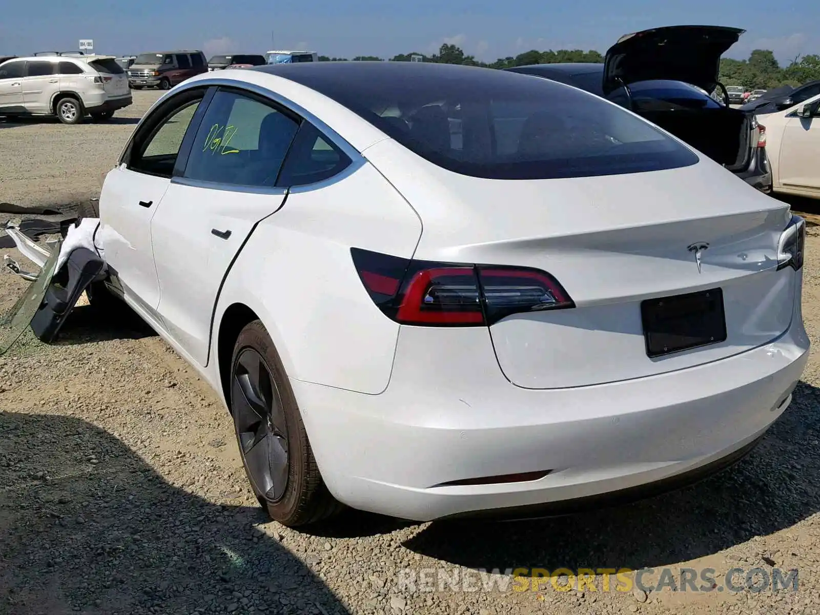 4 Фотография поврежденного автомобиля 5YJ3E1EA6KF309708 TESLA MODEL 3 2019