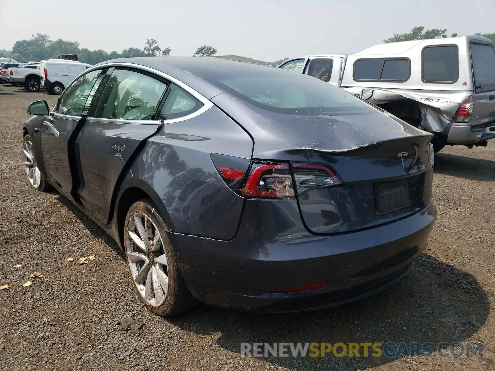 3 Photograph of a damaged car 5YJ3E1EA6KF312737 TESLA MODEL 3 2019