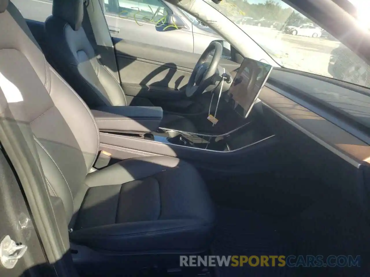 5 Photograph of a damaged car 5YJ3E1EA6KF317100 TESLA MODEL 3 2019