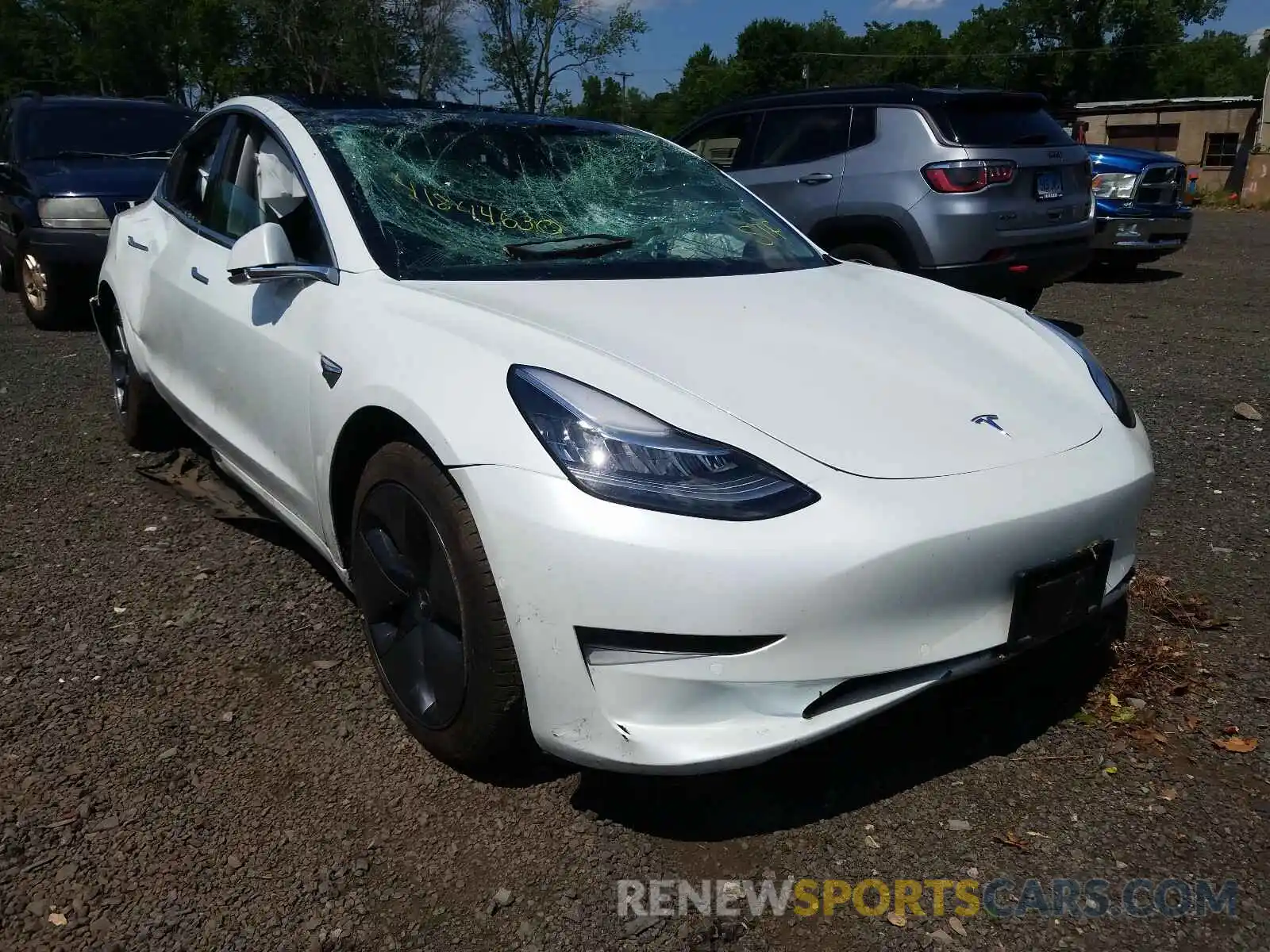 1 Фотография поврежденного автомобиля 5YJ3E1EA6KF317436 TESLA MODEL 3 2019