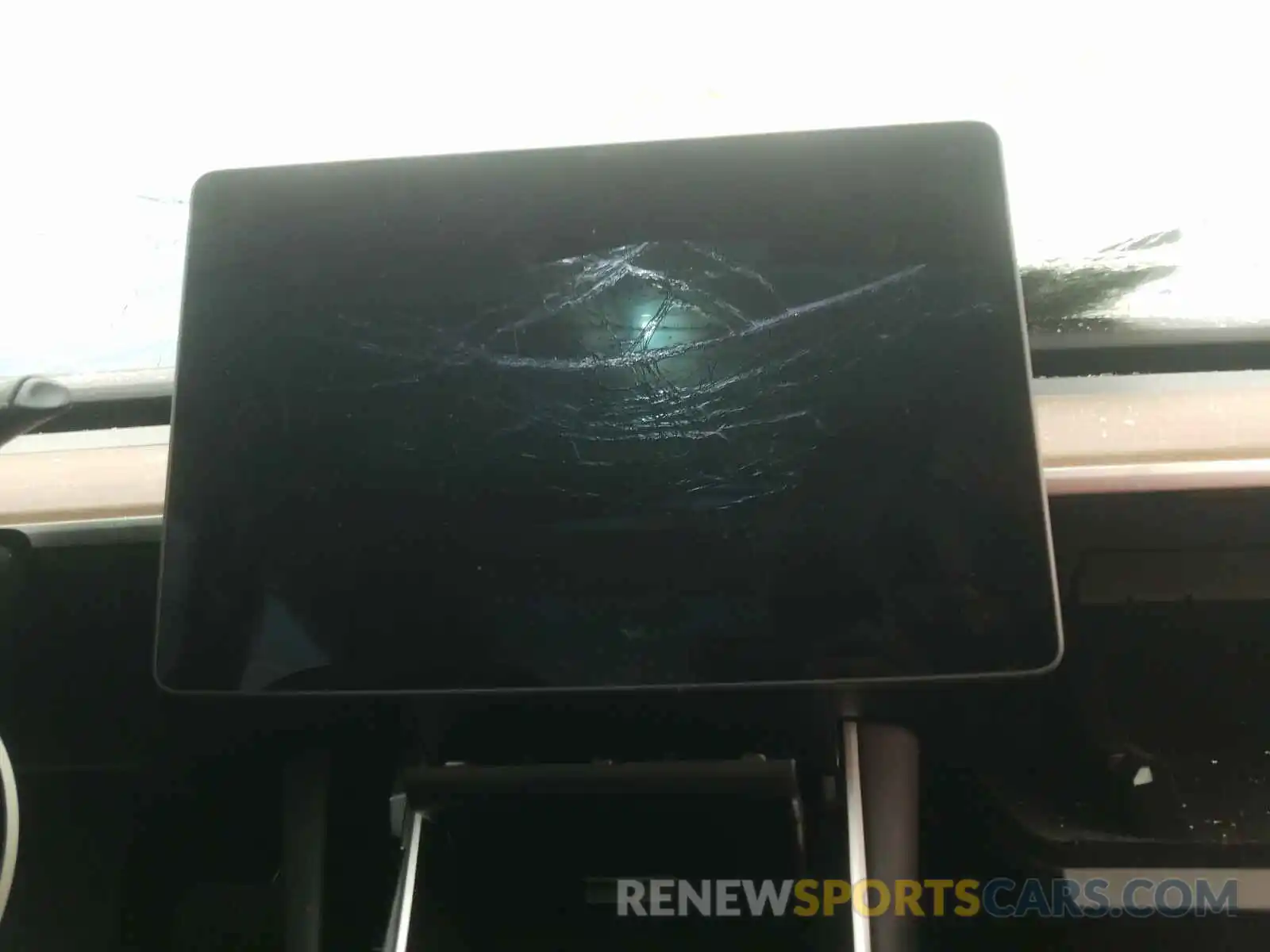 8 Photograph of a damaged car 5YJ3E1EA6KF317436 TESLA MODEL 3 2019