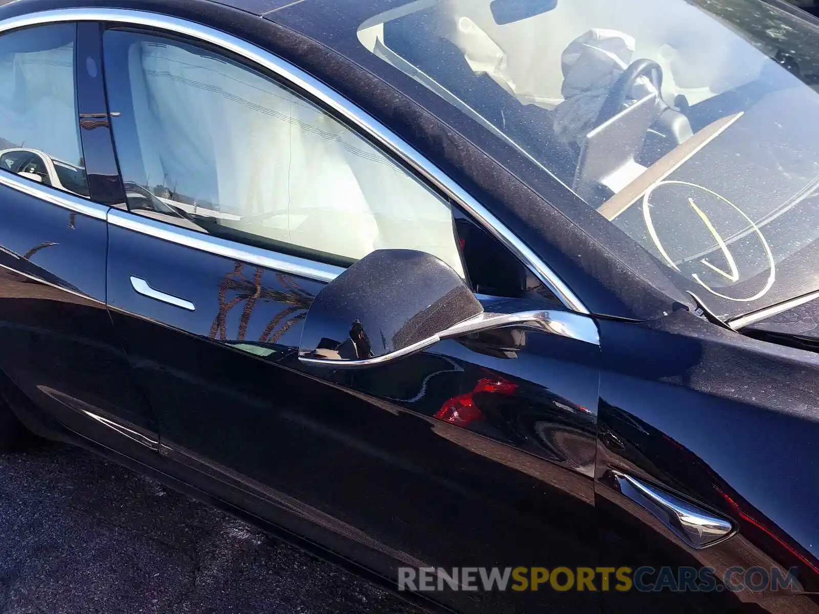 5 Photograph of a damaged car 5YJ3E1EA6KF324581 TESLA MODEL 3 2019