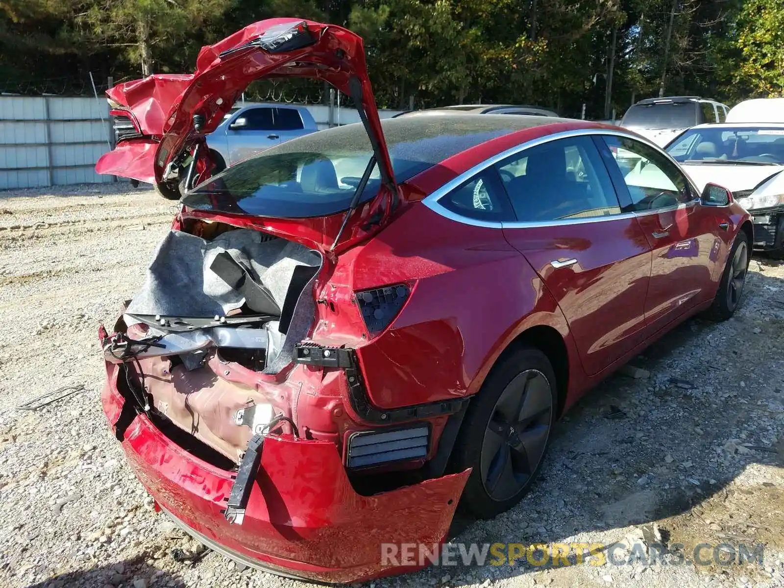 4 Photograph of a damaged car 5YJ3E1EA6KF324824 TESLA MODEL 3 2019