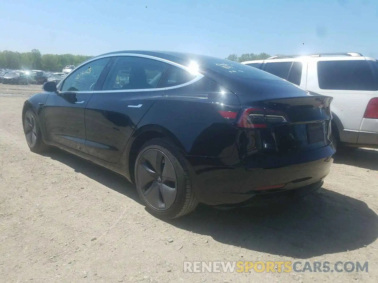 3 Photograph of a damaged car 5YJ3E1EA6KF394582 TESLA MODEL 3 2019