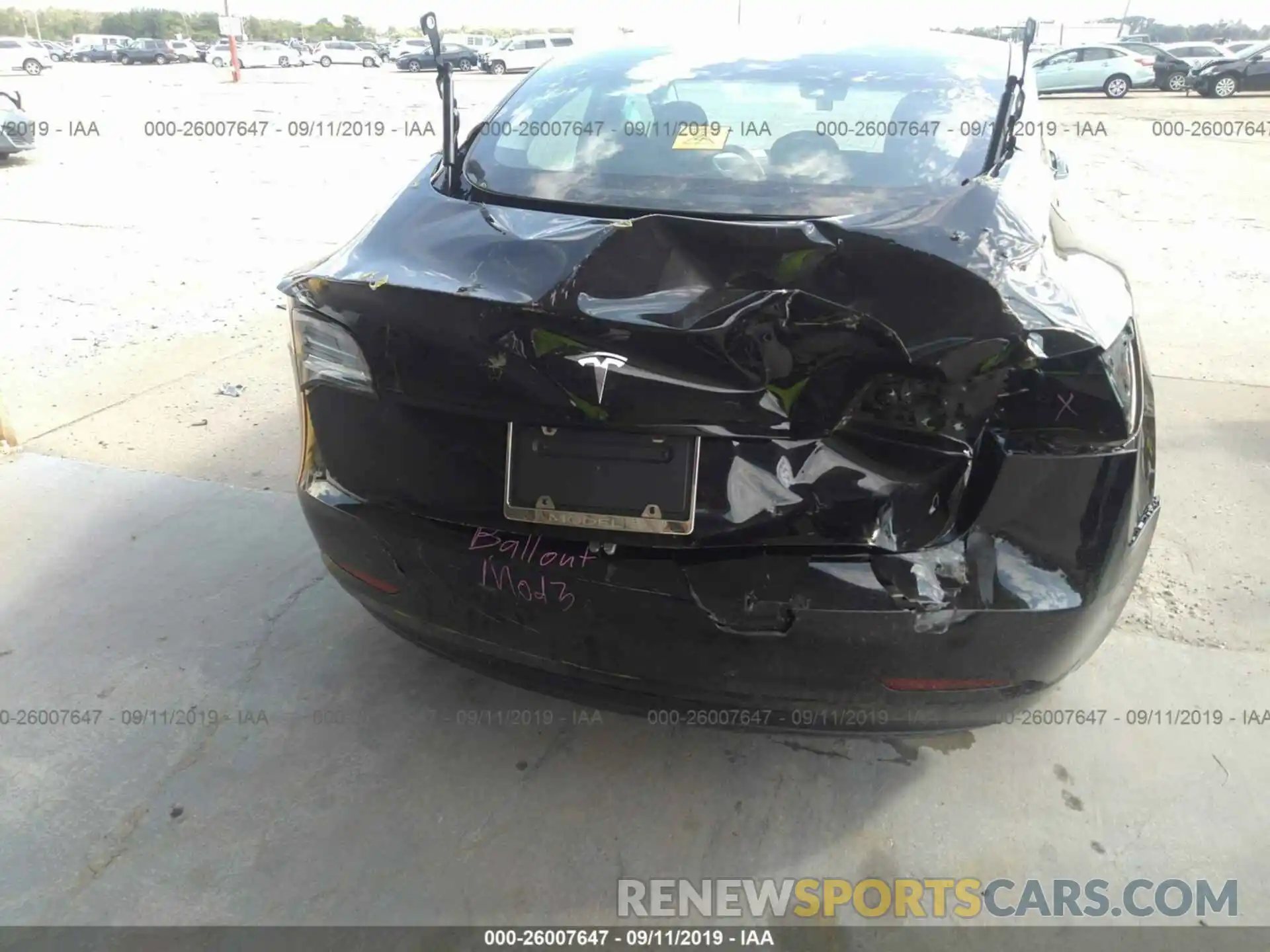 6 Photograph of a damaged car 5YJ3E1EA6KF395165 TESLA MODEL 3 2019