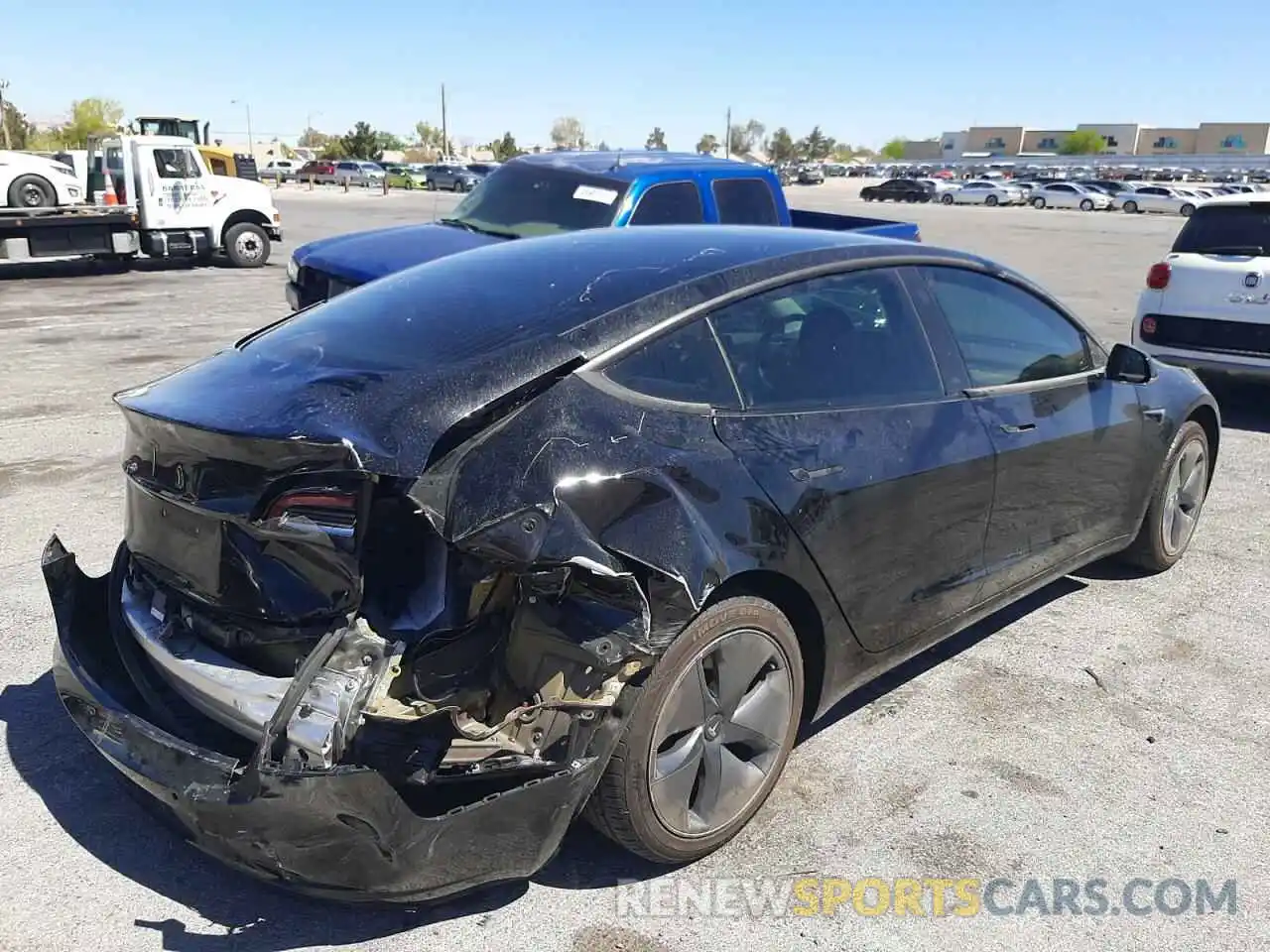 4 Photograph of a damaged car 5YJ3E1EA6KF398924 TESLA MODEL 3 2019