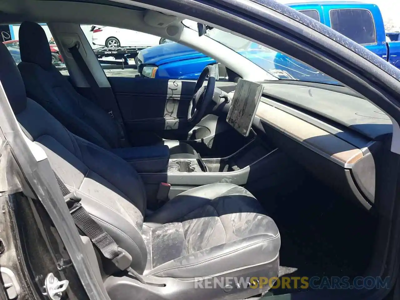 5 Photograph of a damaged car 5YJ3E1EA6KF398924 TESLA MODEL 3 2019