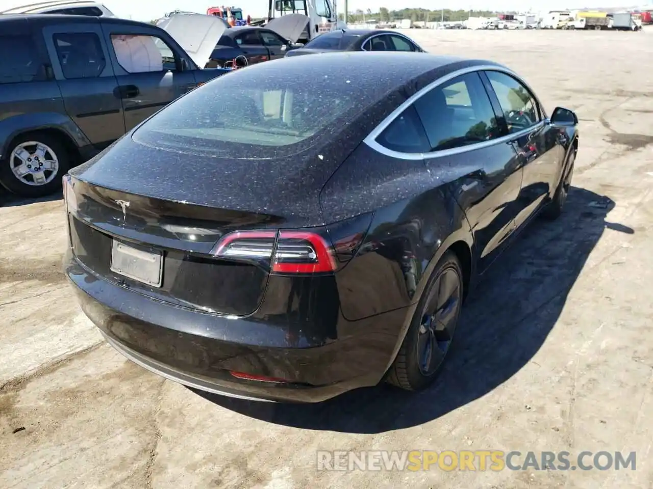 4 Photograph of a damaged car 5YJ3E1EA6KF399071 TESLA MODEL 3 2019