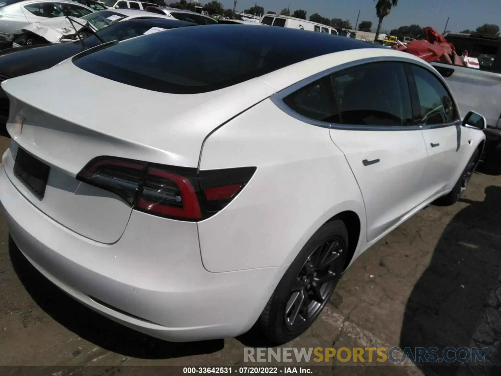 4 Photograph of a damaged car 5YJ3E1EA6KF401420 TESLA MODEL 3 2019