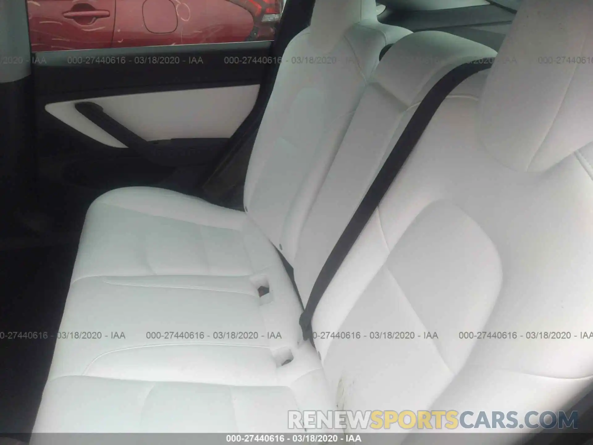 8 Photograph of a damaged car 5YJ3E1EA6KF402812 TESLA MODEL 3 2019