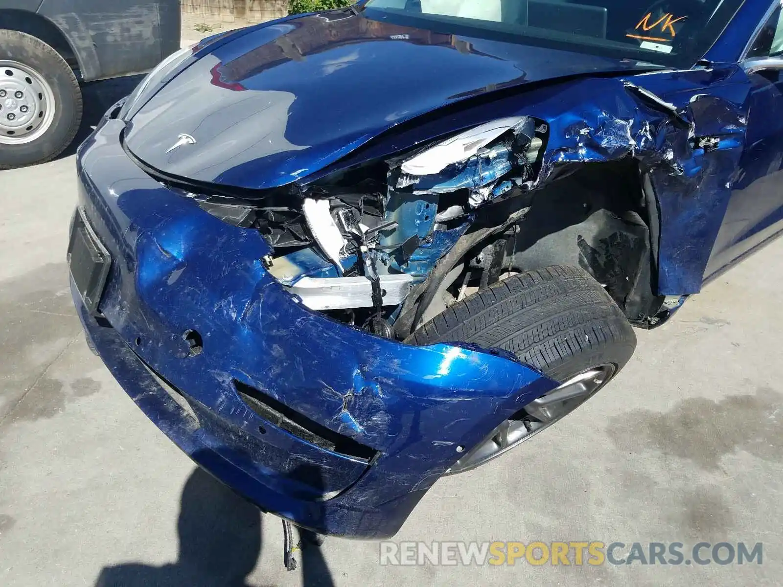 9 Photograph of a damaged car 5YJ3E1EA6KF406441 TESLA MODEL 3 2019