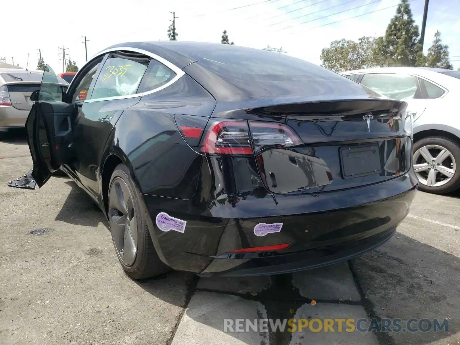 3 Photograph of a damaged car 5YJ3E1EA6KF409761 TESLA MODEL 3 2019