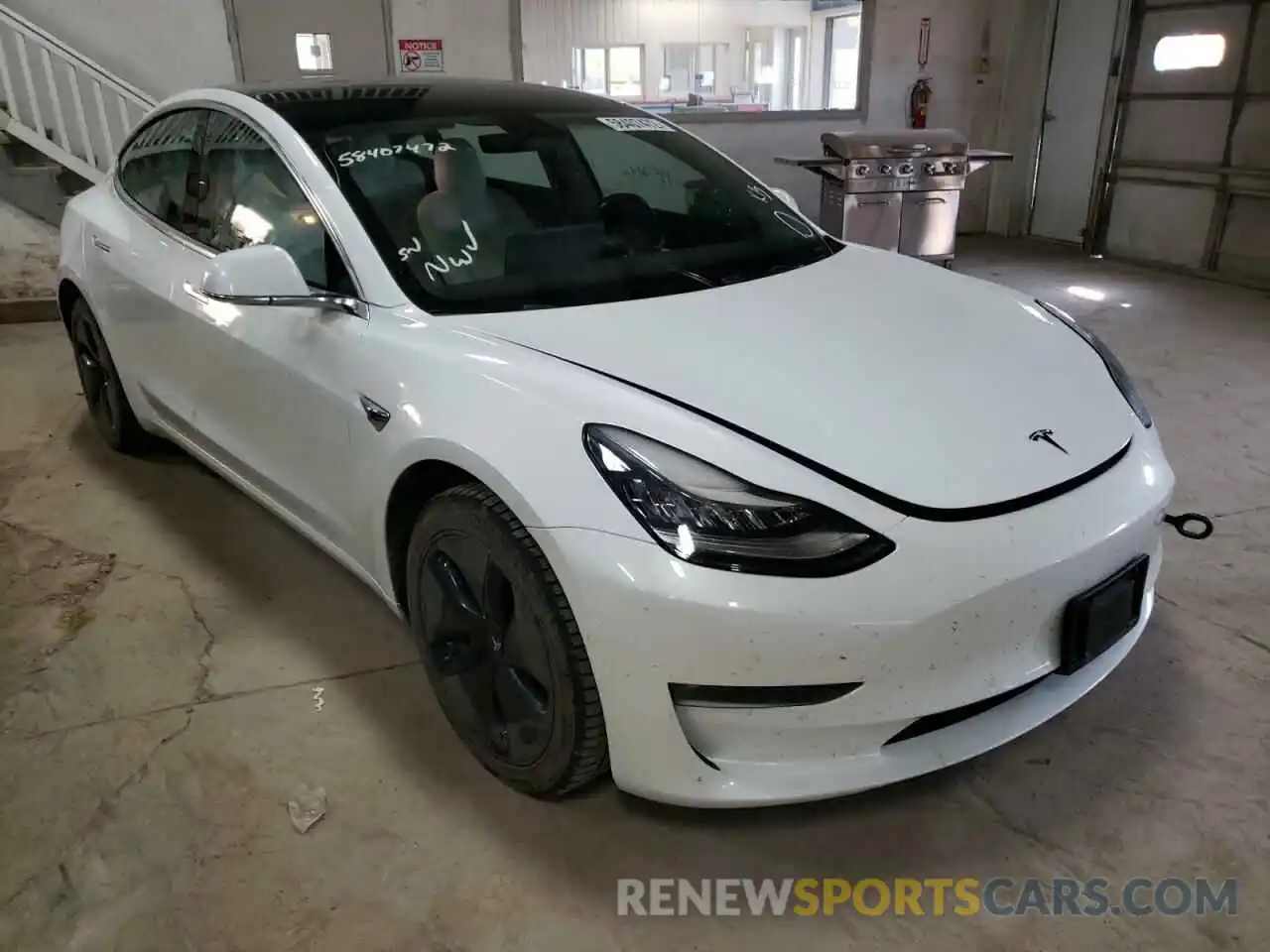 1 Photograph of a damaged car 5YJ3E1EA6KF417813 TESLA MODEL 3 2019