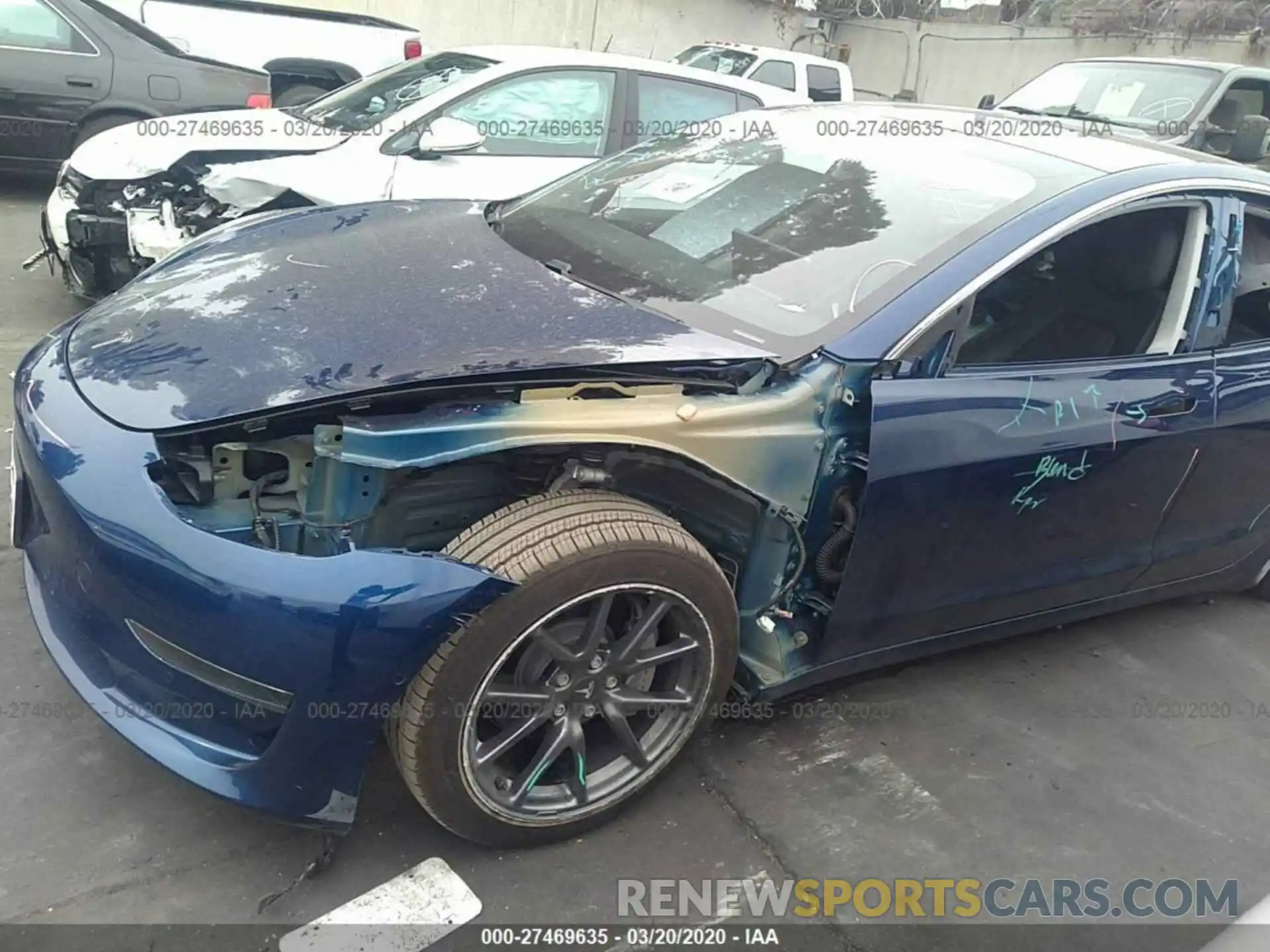 11 Photograph of a damaged car 5YJ3E1EA6KF421277 TESLA MODEL 3 2019