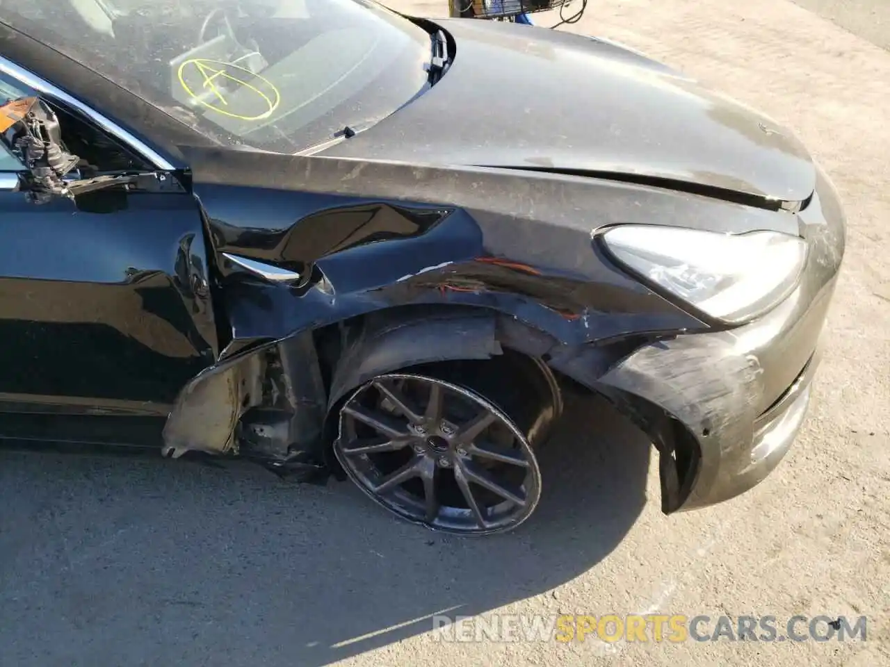 9 Photograph of a damaged car 5YJ3E1EA6KF424552 TESLA MODEL 3 2019