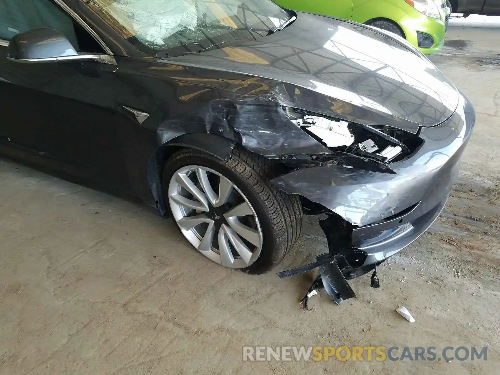 9 Photograph of a damaged car 5YJ3E1EA6KF425443 TESLA MODEL 3 2019