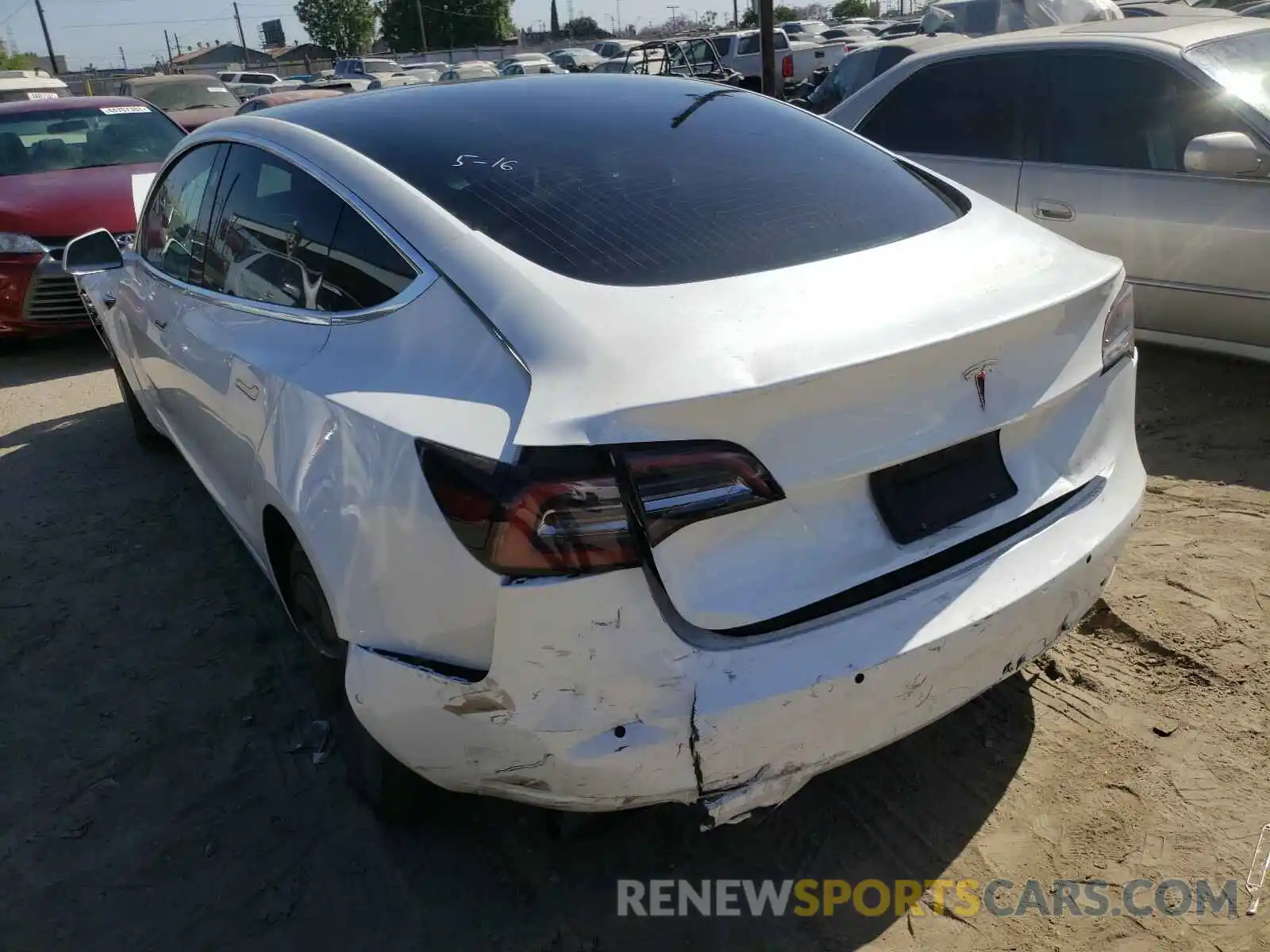 3 Photograph of a damaged car 5YJ3E1EA6KF426365 TESLA MODEL 3 2019