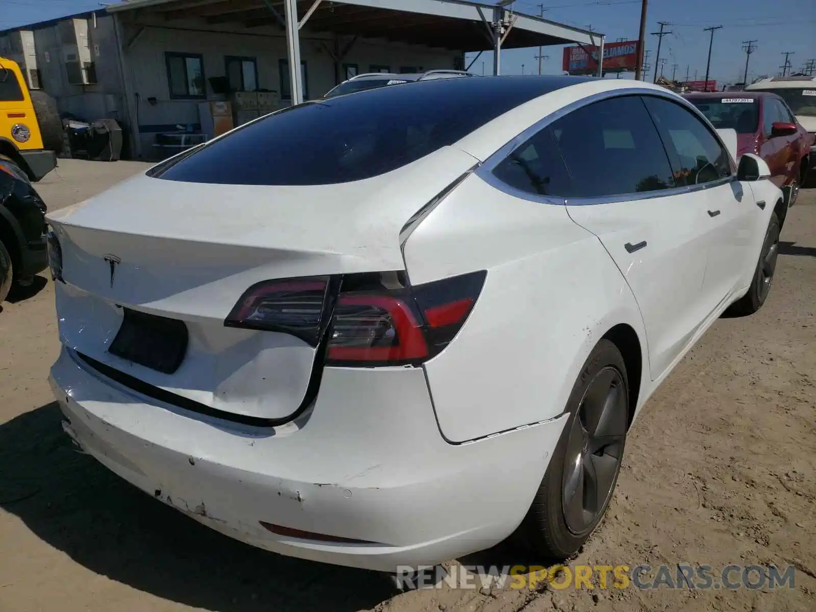 4 Photograph of a damaged car 5YJ3E1EA6KF426365 TESLA MODEL 3 2019