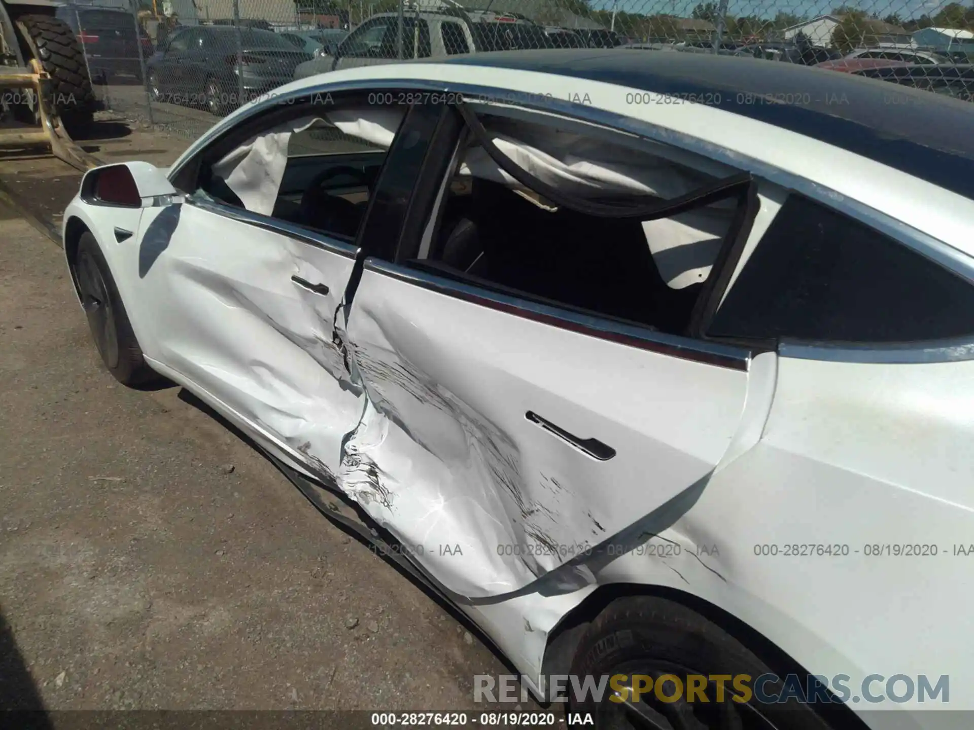 6 Фотография поврежденного автомобиля 5YJ3E1EA6KF430755 TESLA MODEL 3 2019